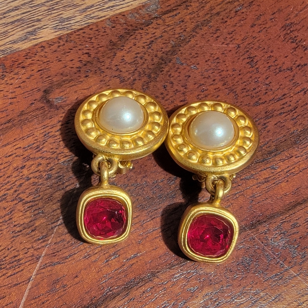 Vintage Givenchy Runway Goldtone Faux Peal And Red Glass Dangle Clip On Earrings